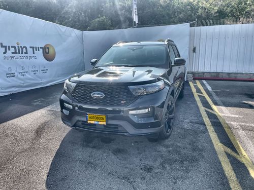 Ford Explorer, 2023, фото