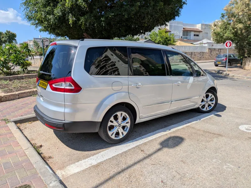 Ford Galaxy с пробегом, 2011, частная