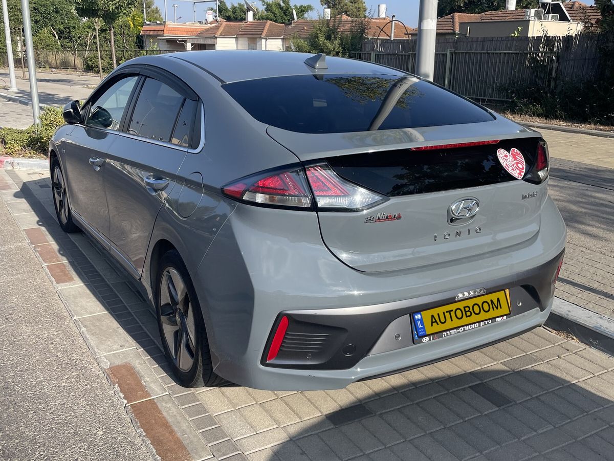 Hyundai IONIQ с пробегом, 2021, частная рука