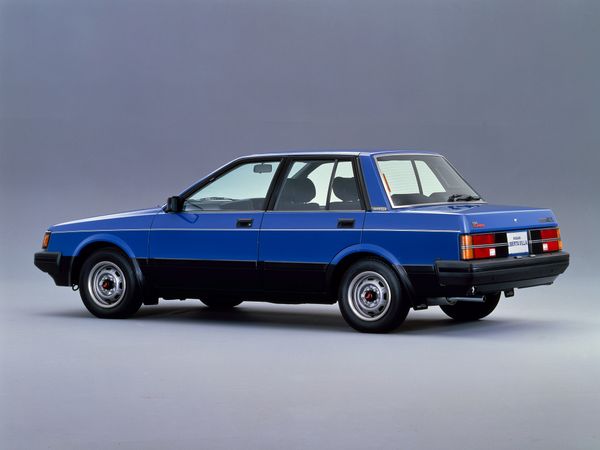 Nissan Liberta Villa 1982. Carrosserie, extérieur. Berline, 1 génération