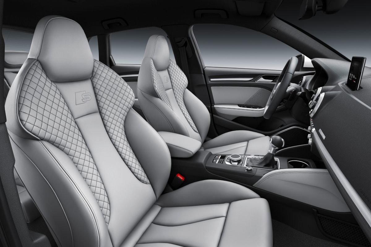 Audi A3 2016. Front seats. Hatchback 5-door, 3 generation, restyling