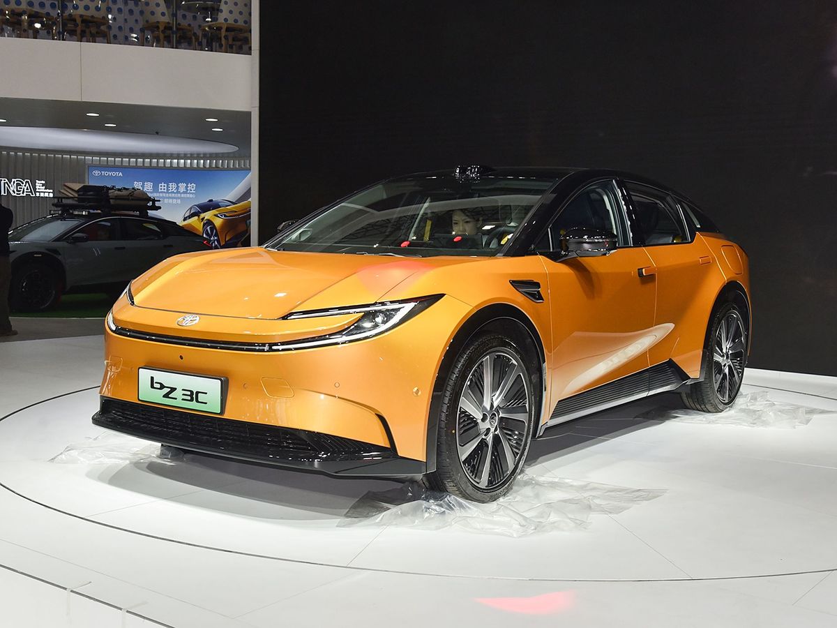 Toyota. Кузов, экстерьер.
