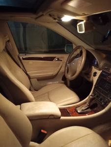 Mercedes C-Class, 2005, photo