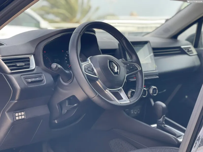 Renault Clio с пробегом, 2023, частная