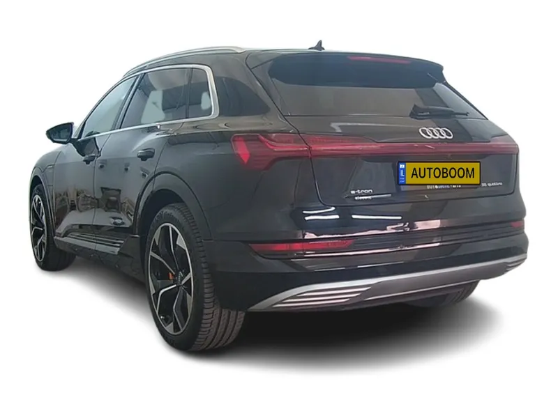 Audi Q8 e-tron с пробегом, 2022, частная рука