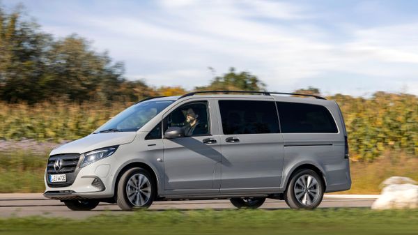 Mercedes Vito 2023. Bodywork, Exterior. Minibus Extra Long, 3 generation, restyling 3