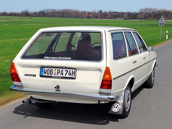 Volkswagen Passat 1973. Carrosserie, extérieur. Break 5-portes, 1 génération