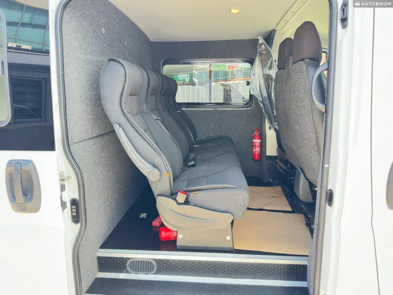 Peugeot Boxer 2nd hand, 2022, private