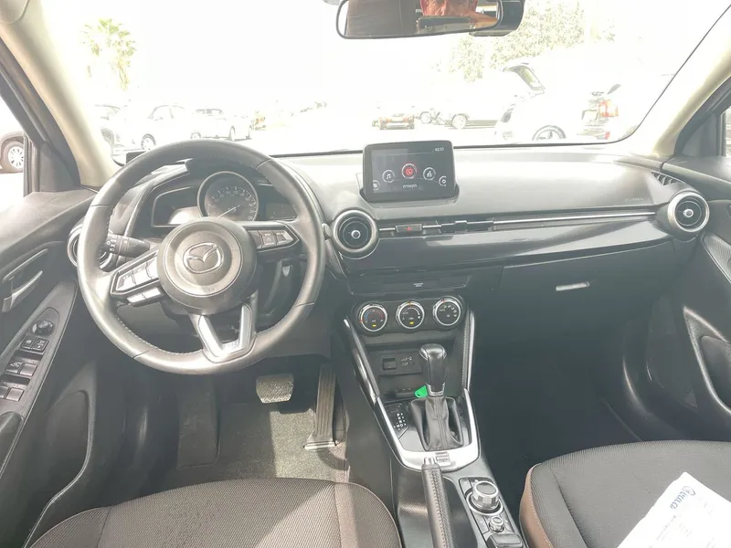 Mazda 2 с пробегом, 2022