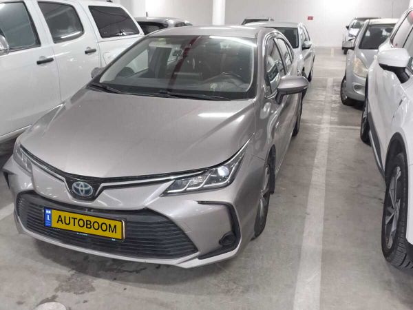 Toyota Corolla 2nd hand, 2019, private hand