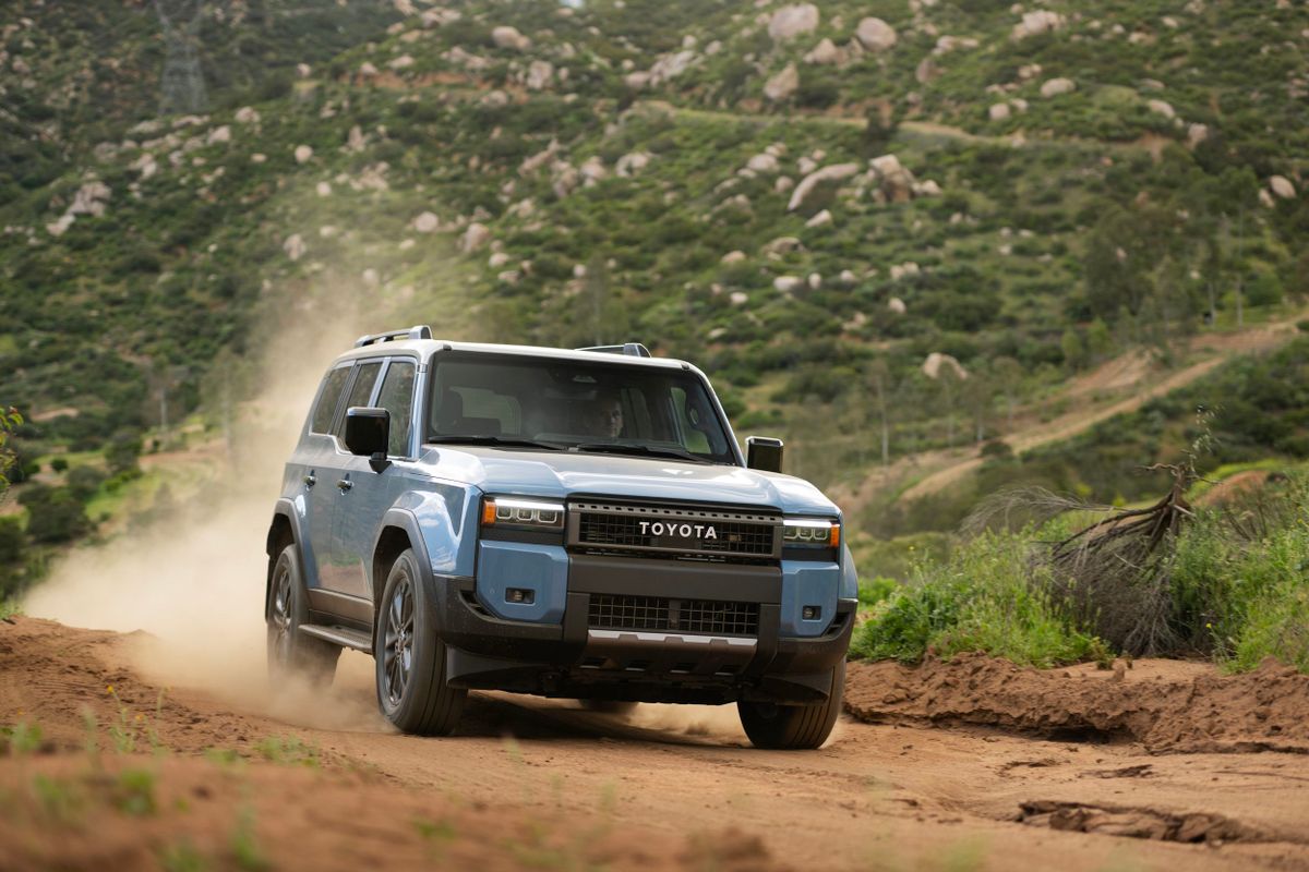 Toyota Land Cruiser 2024. Кузов. SUV 5 дв., 5 поколение