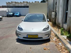 Tesla Model 3, 2021, photo