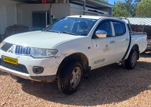 Mitsubishi L200, 2011, фото