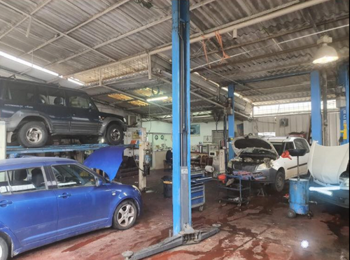Garage Ha-Achim. صورة 1
