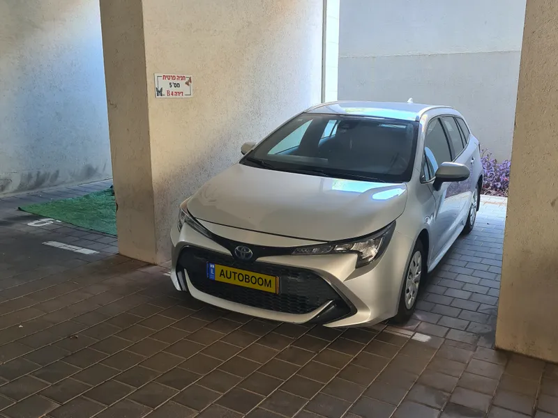 Toyota Corolla с пробегом, 2019