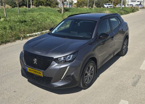 Peugeot 2008, 2022, фото