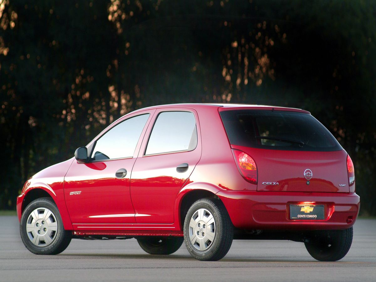 Chevrolet Celta 2000. Carrosserie, extérieur. Mini 5-portes, 1 génération