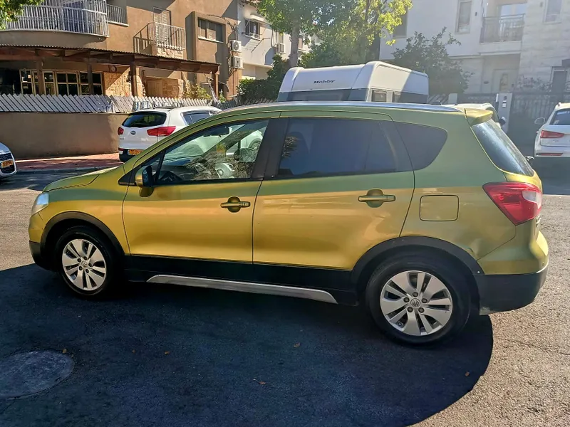 Suzuki SX4 с пробегом, 2014