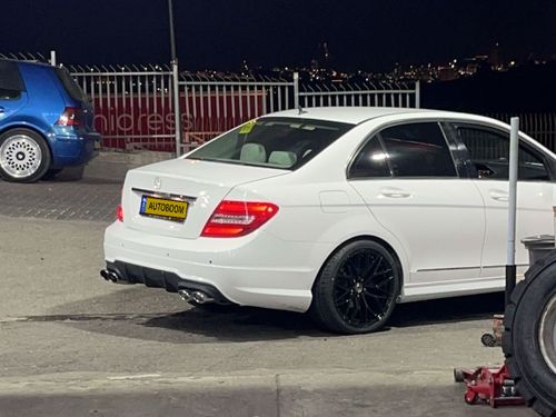 Mercedes C-Class 2nd hand, 2014, private hand