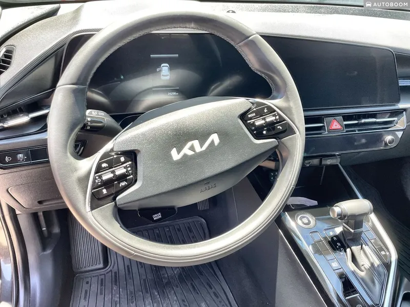 Kia Niro с пробегом, 2024, частная