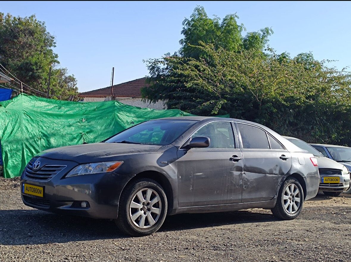 Toyota Camry с пробегом, 2007, частная рука