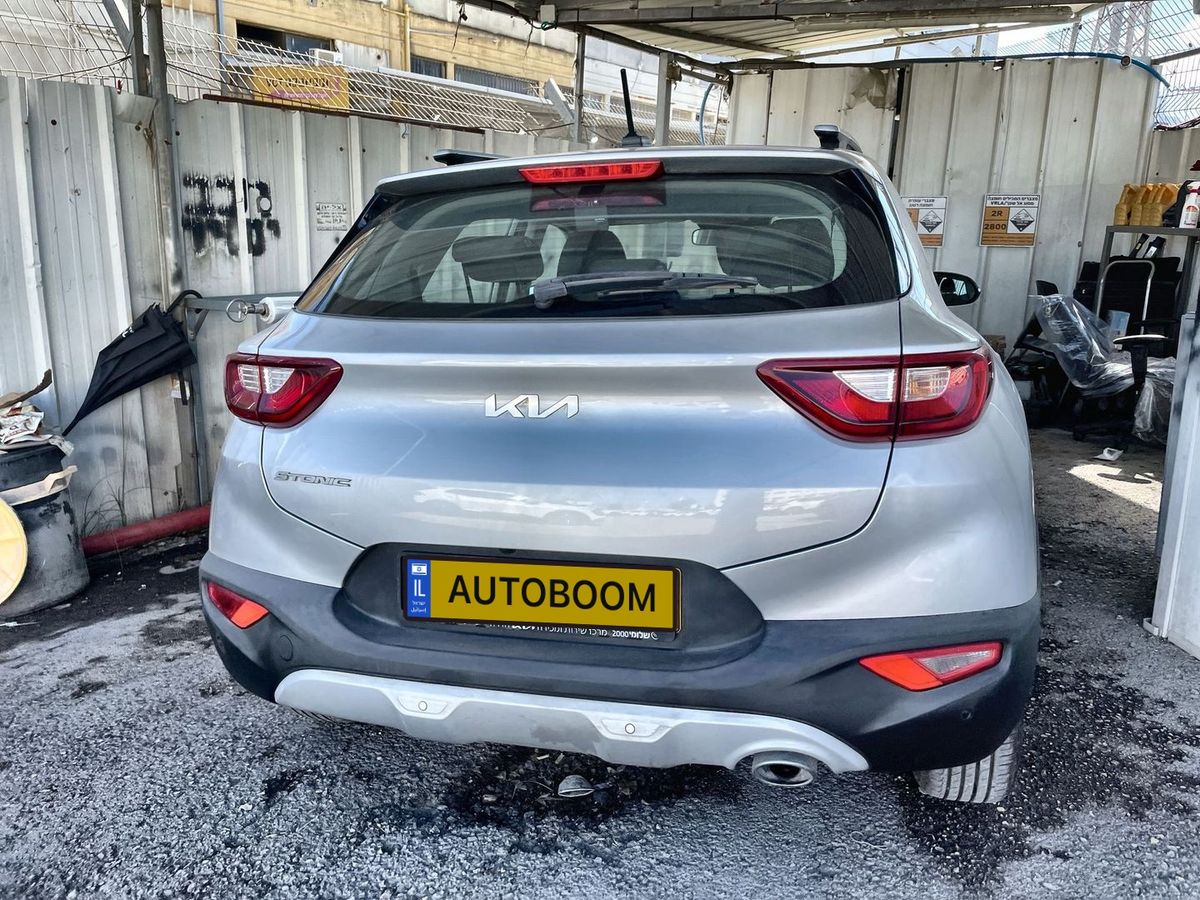 Kia Stonic с пробегом, 2022