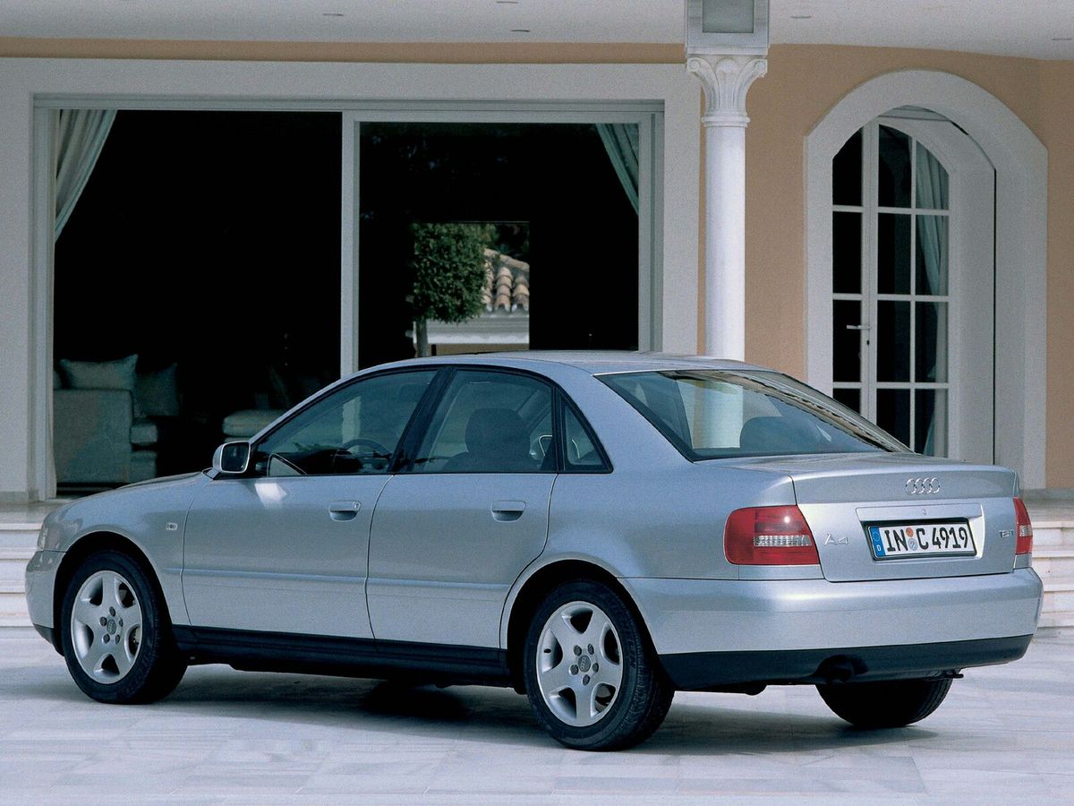 Audi A4 1994. Carrosserie, extérieur. Berline, 1 génération