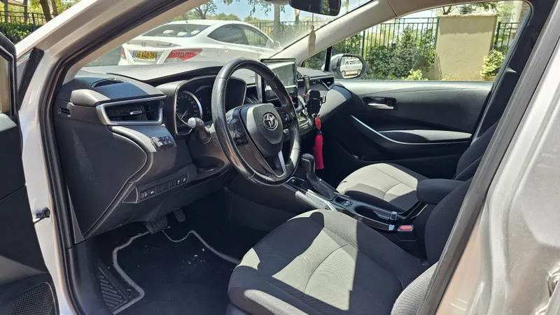 Toyota Corolla 2nd hand, 2019, private hand