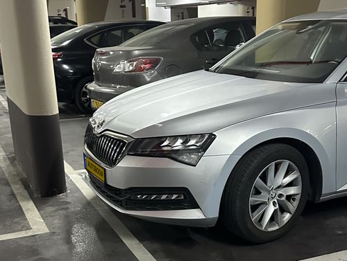 Skoda Superb с пробегом, 2022, частная рука