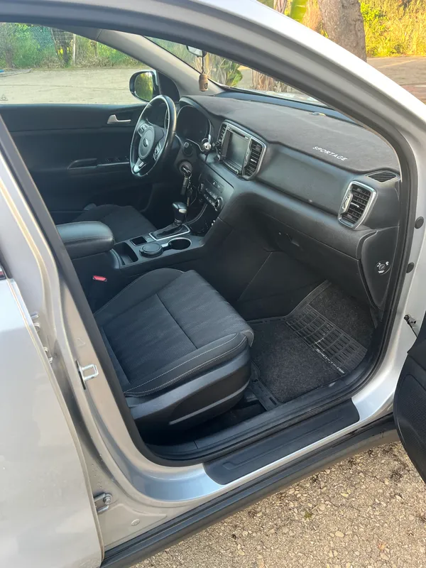 Kia Sportage 2nd hand, 2017, private hand