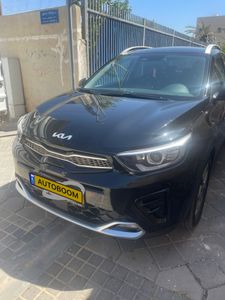 Kia Stonic, 2022, фото
