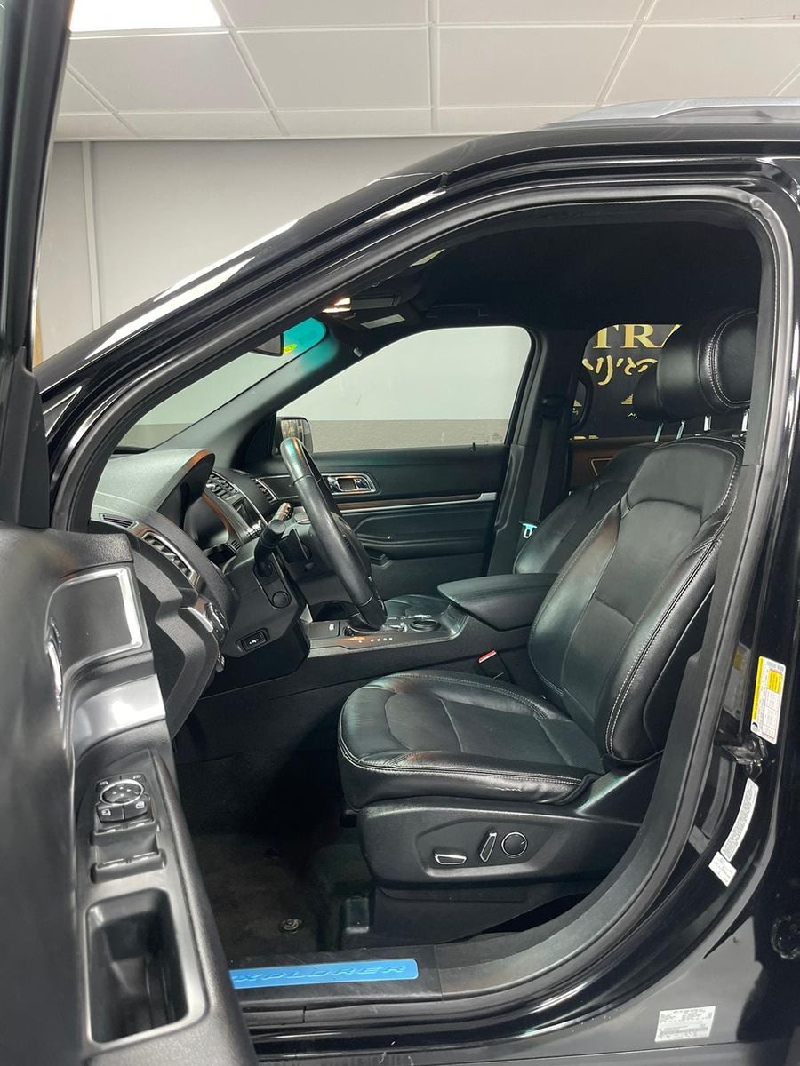 Ford Explorer 2nd hand, 2017, private hand