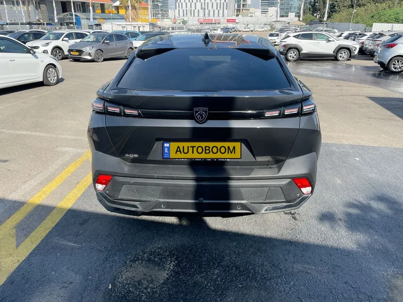 Peugeot 408 2nd hand, 2023