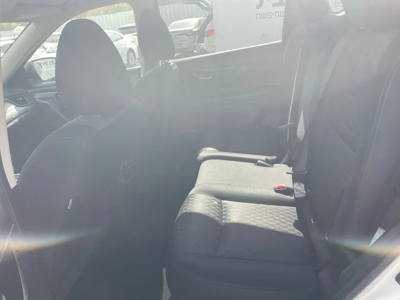 Nissan X-Trail 2nd hand, 2021