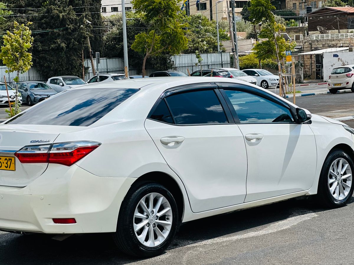 Toyota Corolla с пробегом, 2016, частная рука