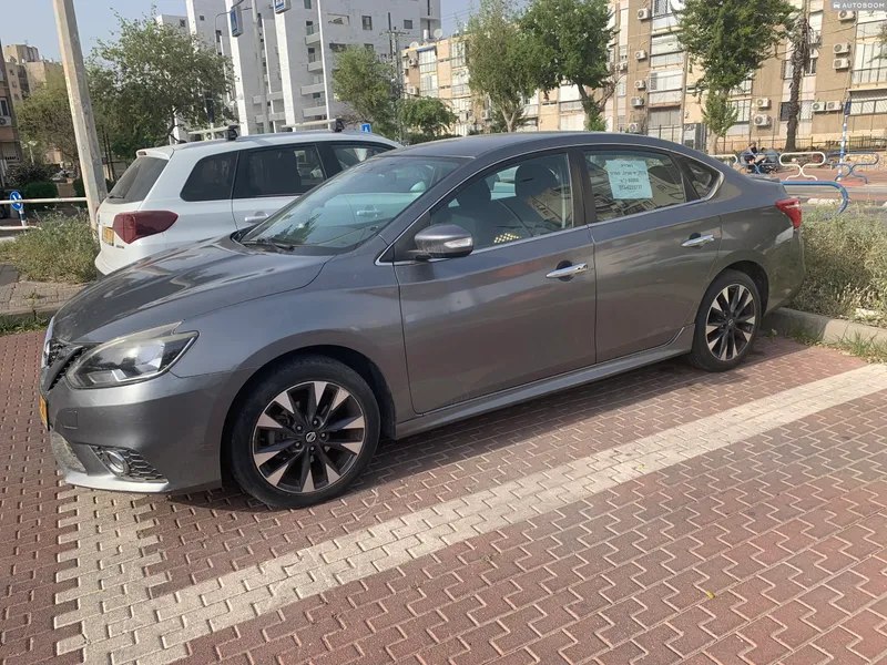Nissan Sentra 2nd hand, 2018, private