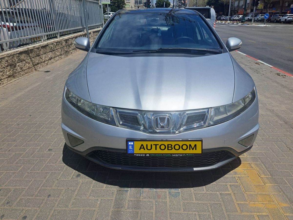 Honda Civic с пробегом, 2010, частная рука