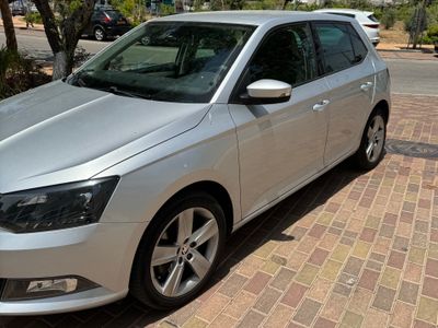Škoda Fabia 2ème main, 2018, main privée