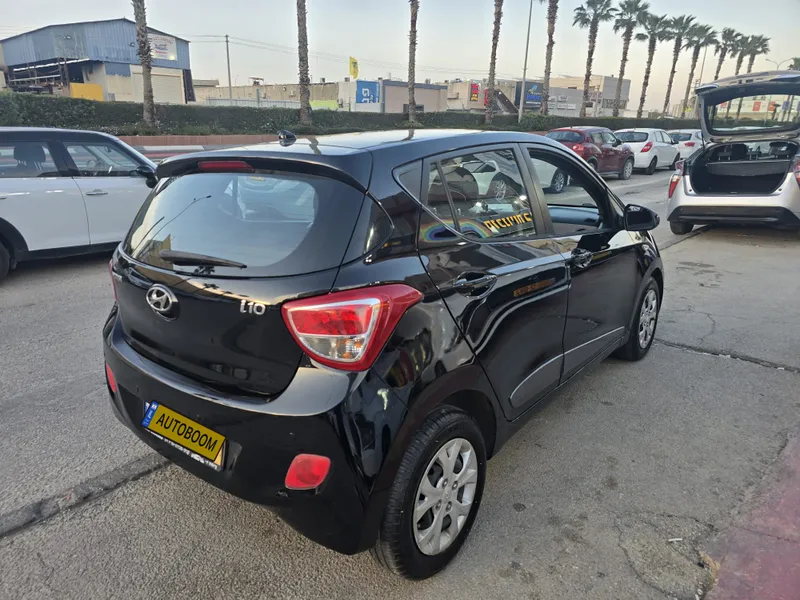 Hyundai i10 2nd hand, 2015, private