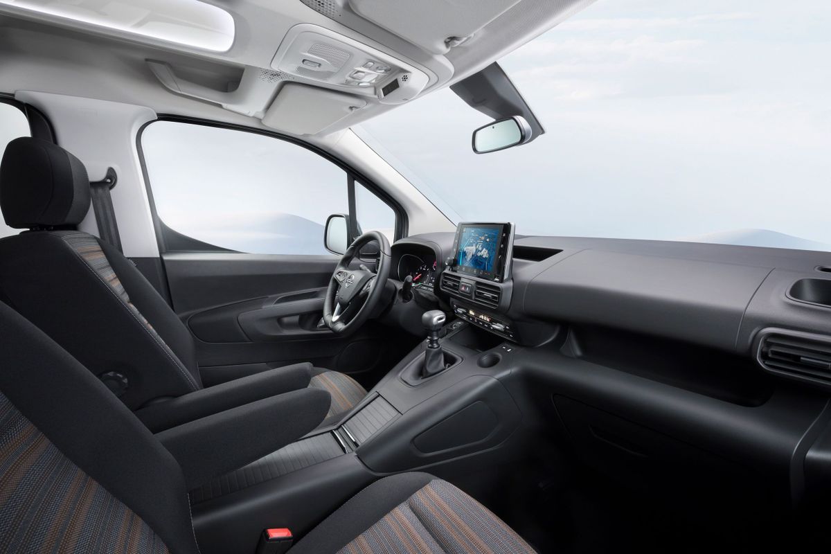 Opel Combo 2018. Siéges avants. Compact Van, 5 génération