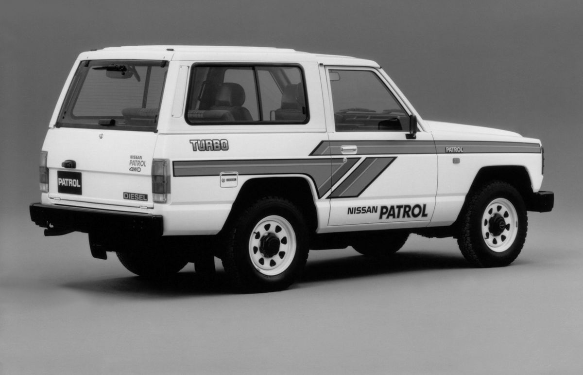 Nissan Patrol 1979. Carrosserie, extérieur. VUS 3-portes, 3 génération