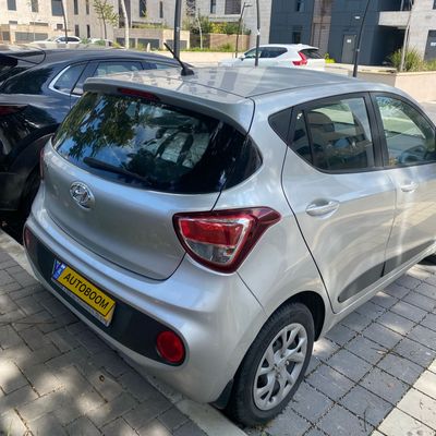 Hyundai i10 с пробегом, 2018, частная рука