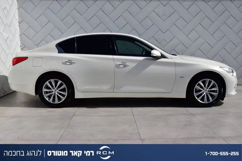 Infiniti Q50 2nd hand, 2015