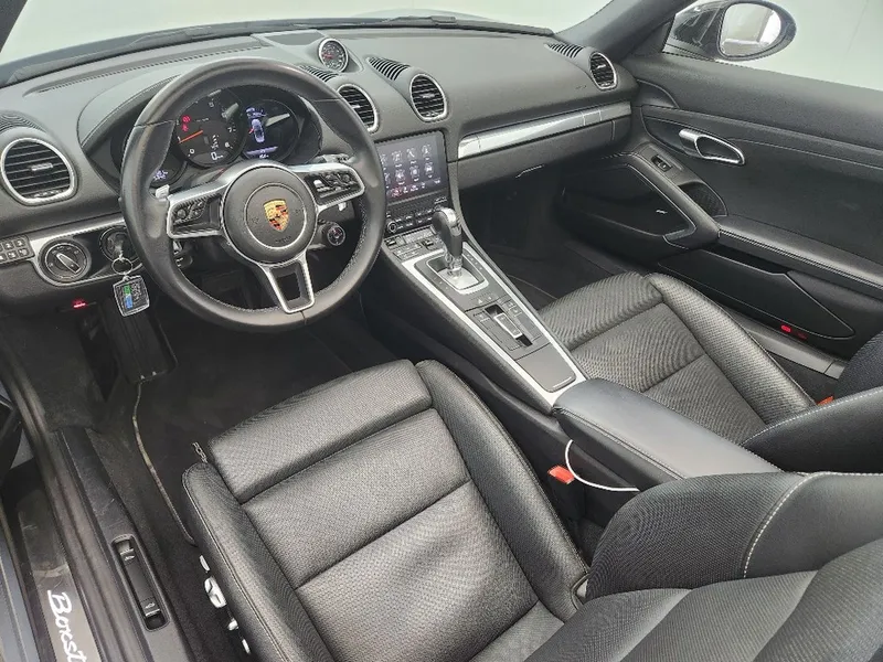 Porsche 718 Boxster 2ème main, 2024, main privée