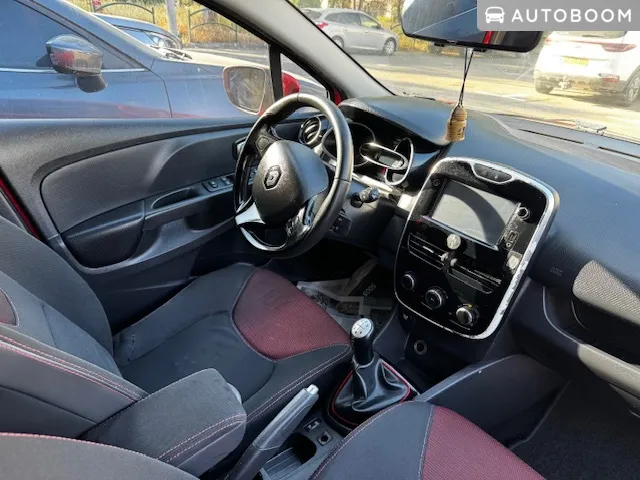 Renault Clio 2nd hand, 2016
