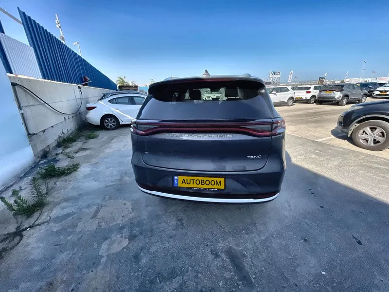 BYD Tang с пробегом, 2023, частная рука