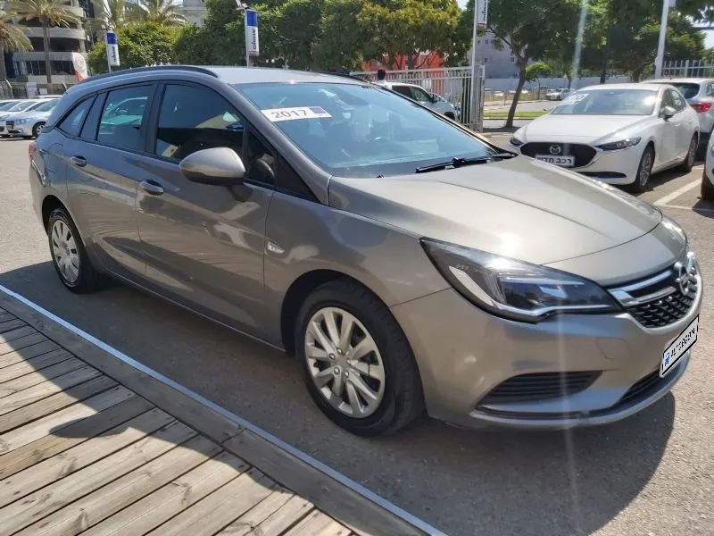 Opel Astra 2nd hand, 2017