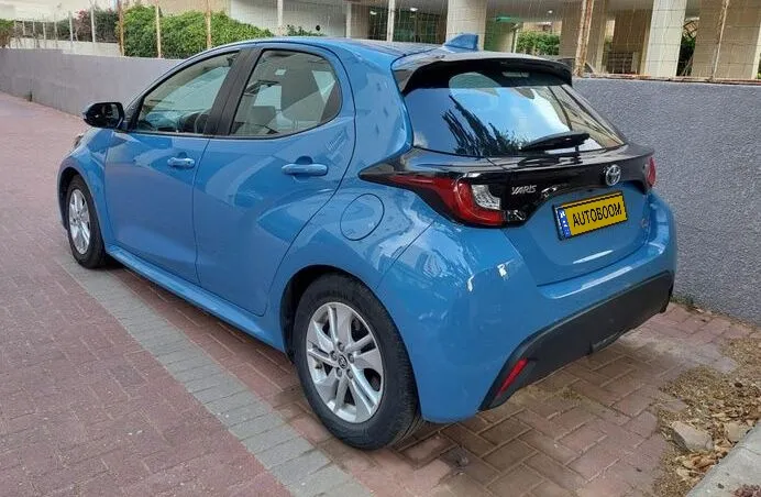 Toyota Yaris 2nd hand, 2021, private hand