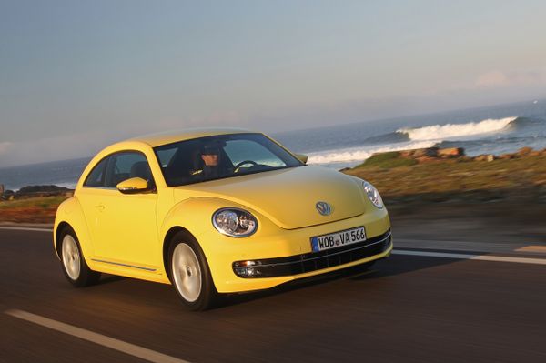 Volkswagen Beetle 2011. Carrosserie, extérieur. Hatchback 3-portes, 2 génération