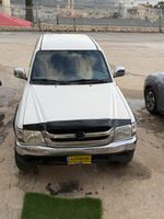 טויוטה היילקס יד 2 רכב, 2005